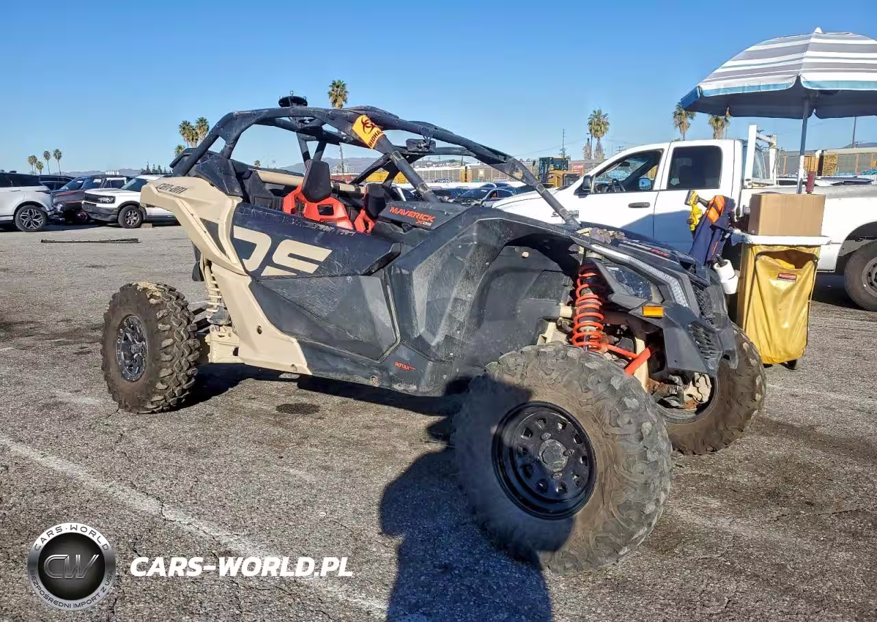 2023 Can-Am Maverick X Ds Utility Vehicle