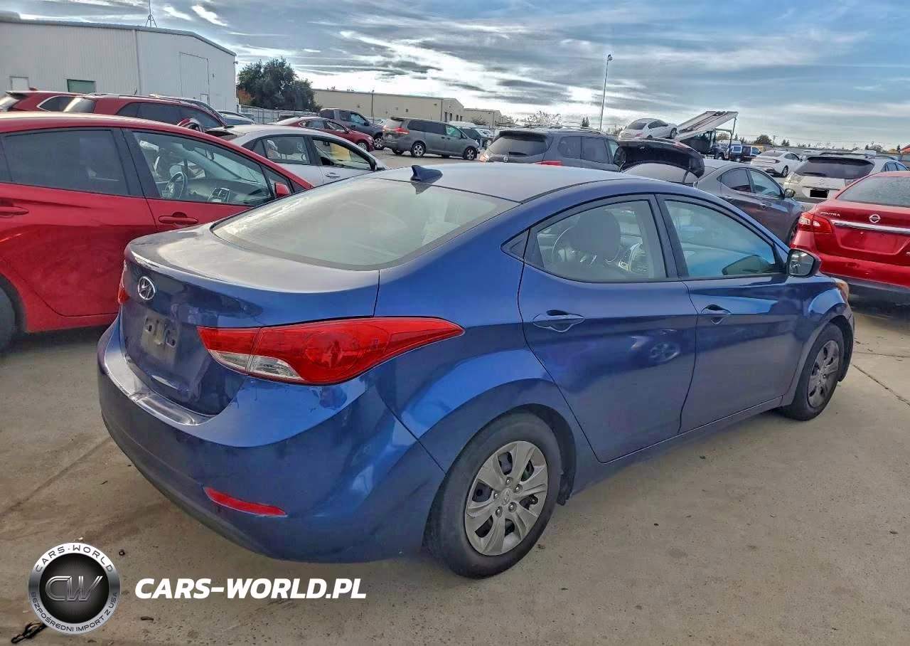 2016 Hyundai Elantra Se VIN:5NPDH4AEXGH698495 - 3