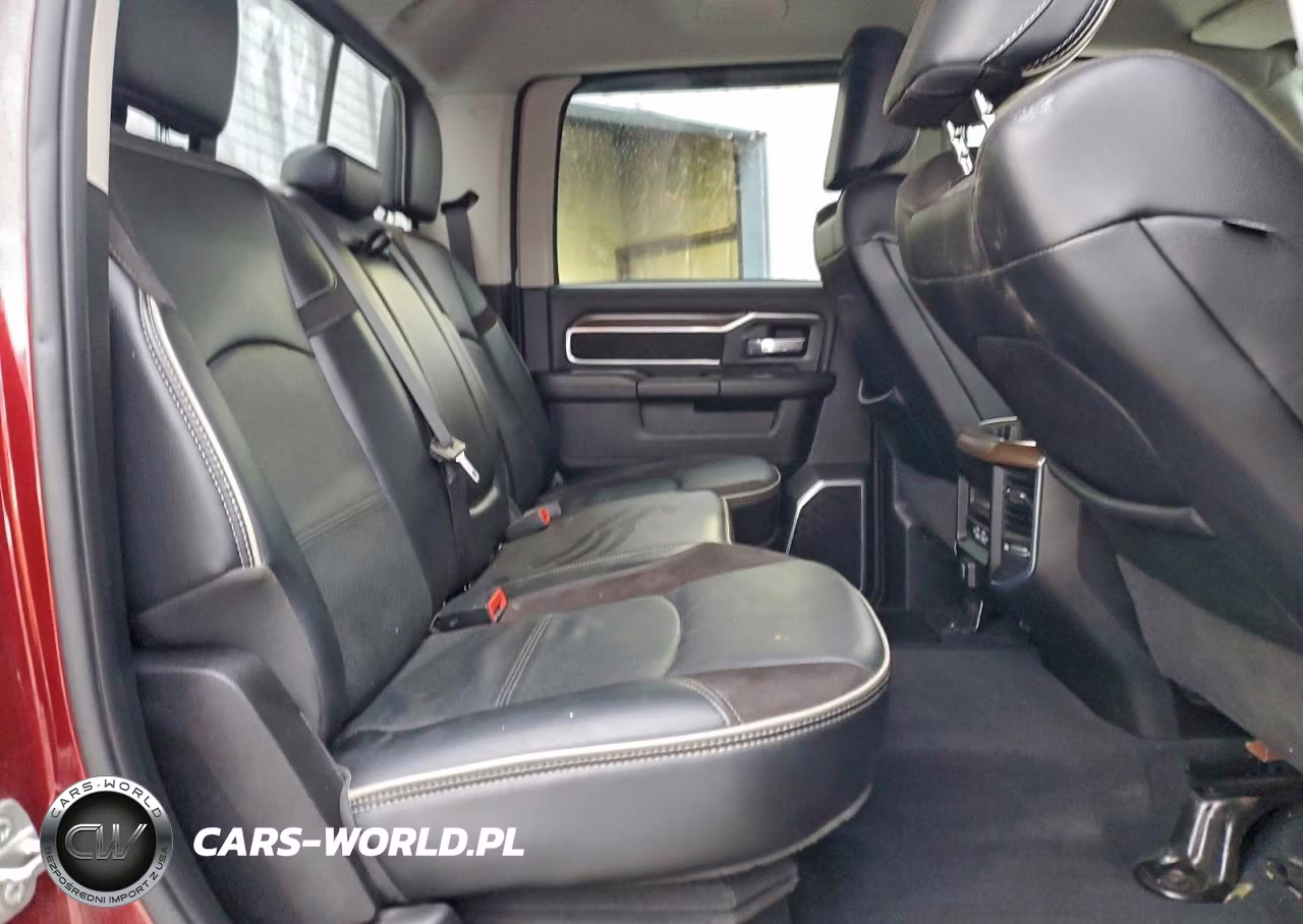2023 Ram 3500 Laramie VIN:3C63R3EL0PG644876 - 10