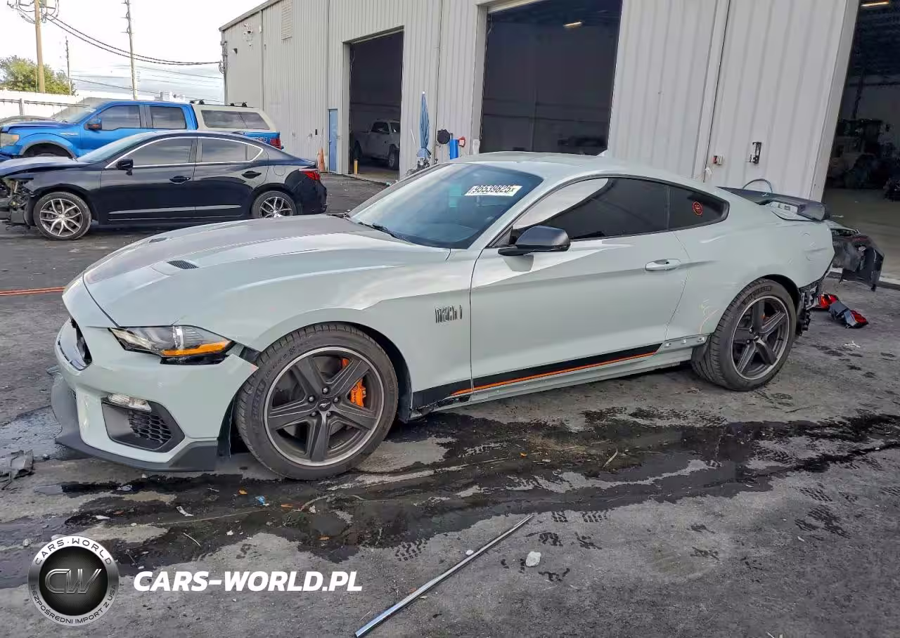 2022 Ford Mustang Mach I