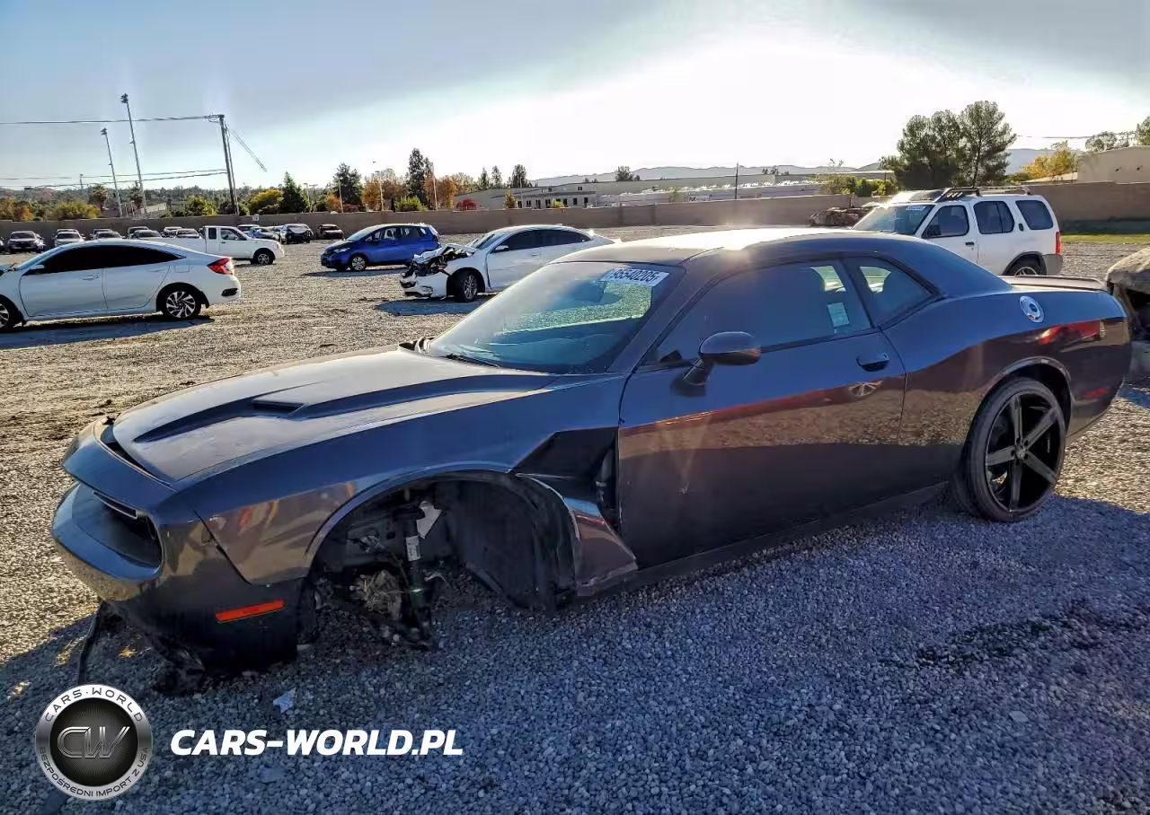 2018 Dodge Challenger Sxt