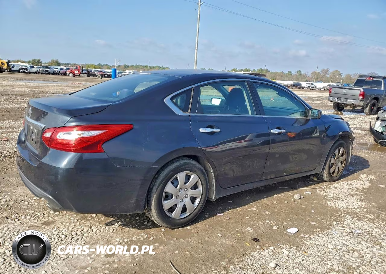 2016 Nissan Altima 2.5 VIN:1N4AL3AP7GC179144 - 3