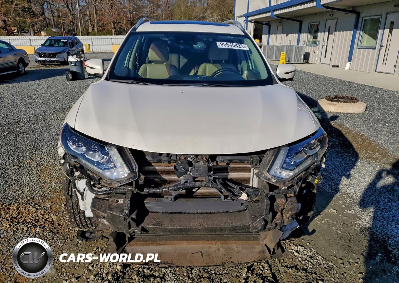 2018 Nissan Rogue S VIN:JN8AT2MV8JW304922 - 5