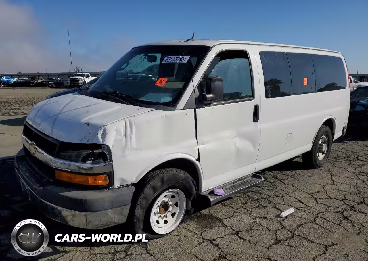 2015 Chevrolet Express G2500 Lt