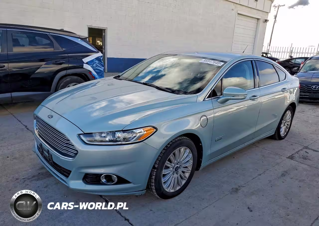 2014 Ford Fusion Titanium Phev