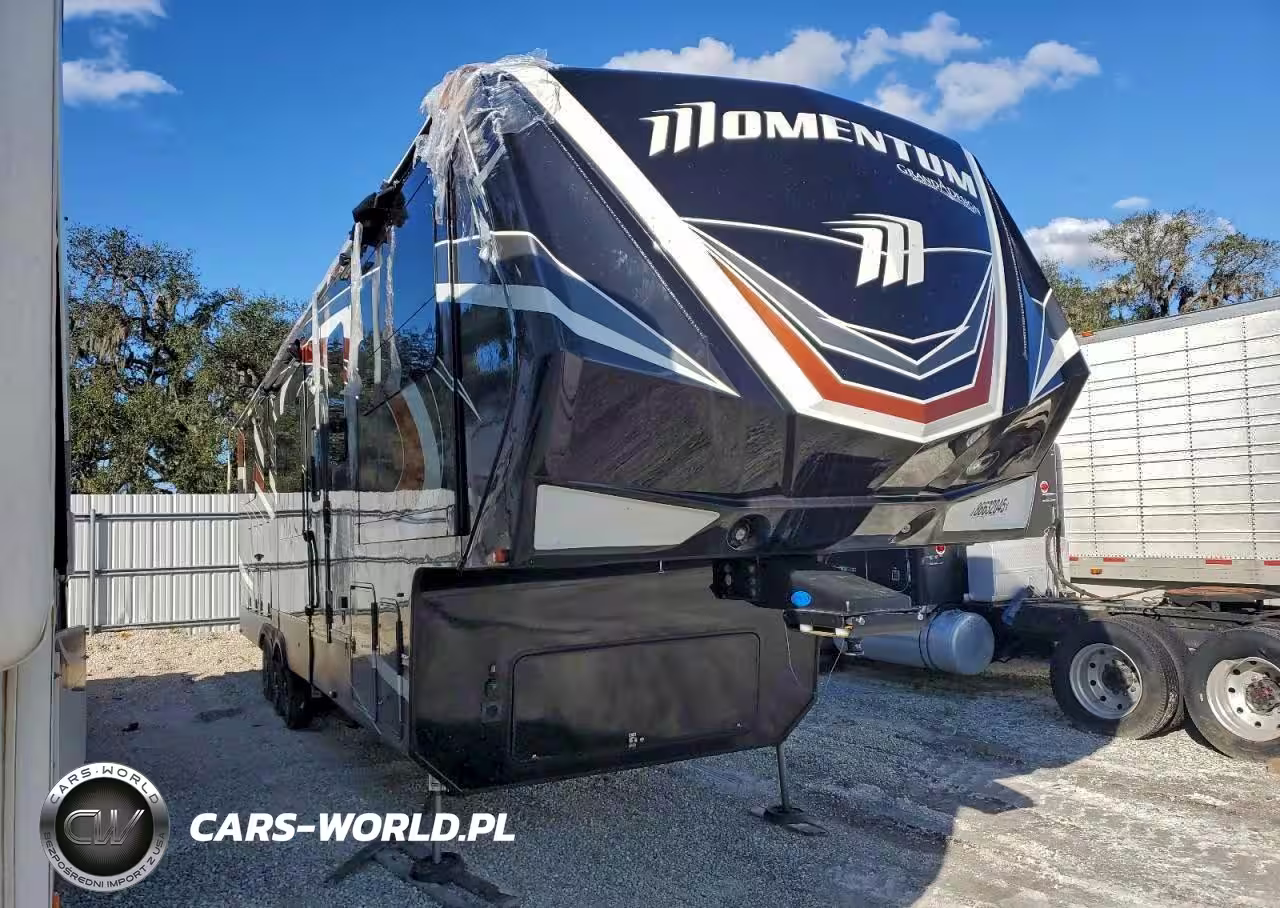 2018 Grand Design Momentum - Toy Hauler Camper