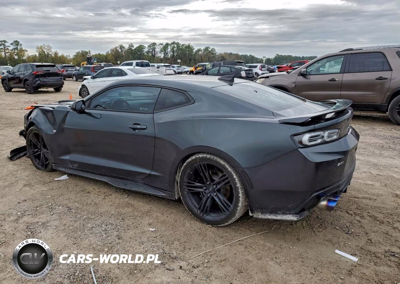 2018 Chevrolet Camaro Lt VIN:1G1FB1RS5J0144118 - 2