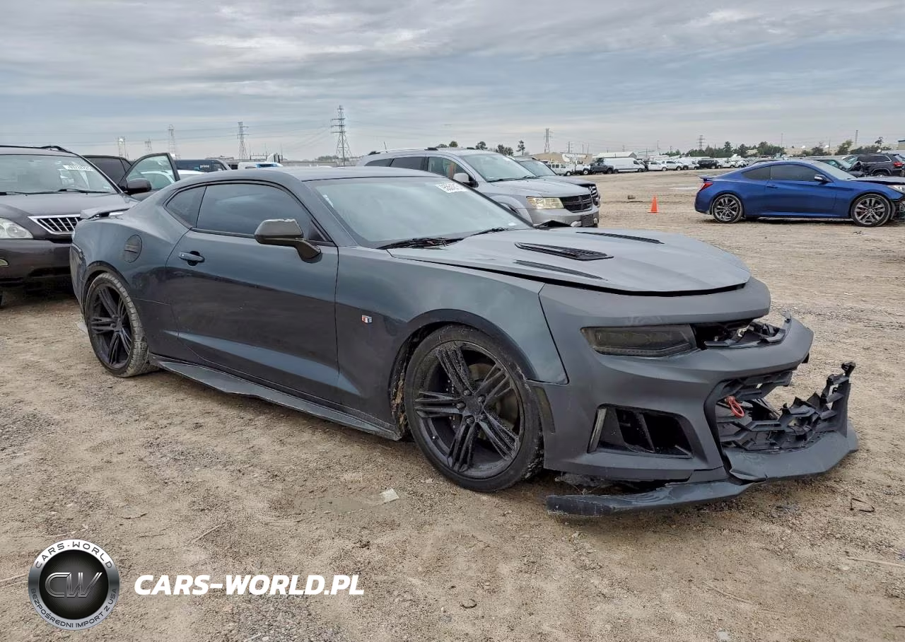 2018 Chevrolet Camaro Lt VIN:1G1FB1RS5J0144118 - 4