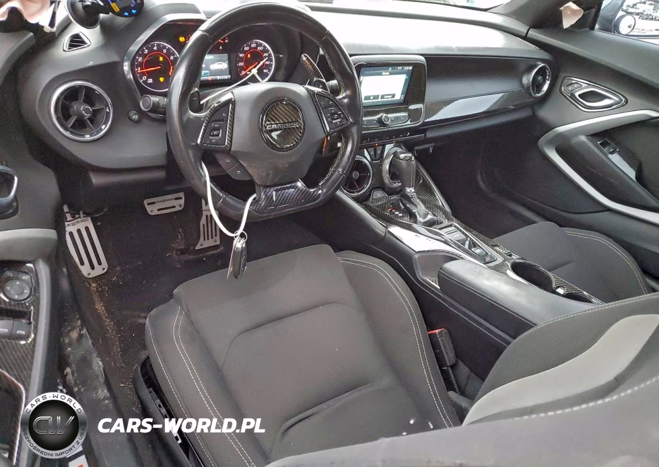 2018 Chevrolet Camaro Lt VIN:1G1FB1RS5J0144118 - 8