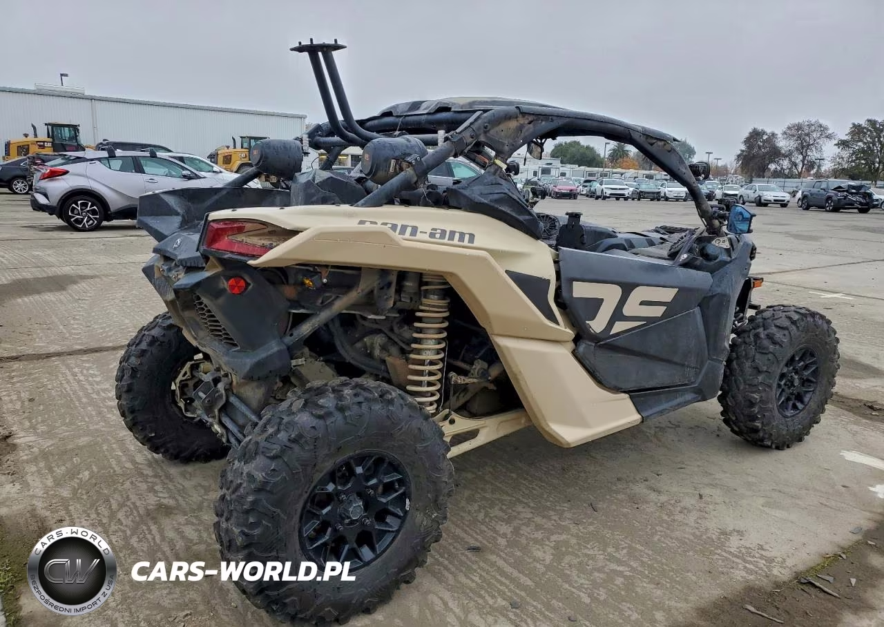 2023 Can-Am Maverick Ds Utility Vehicle VIN:3JBVGAY26PE000179 - 4