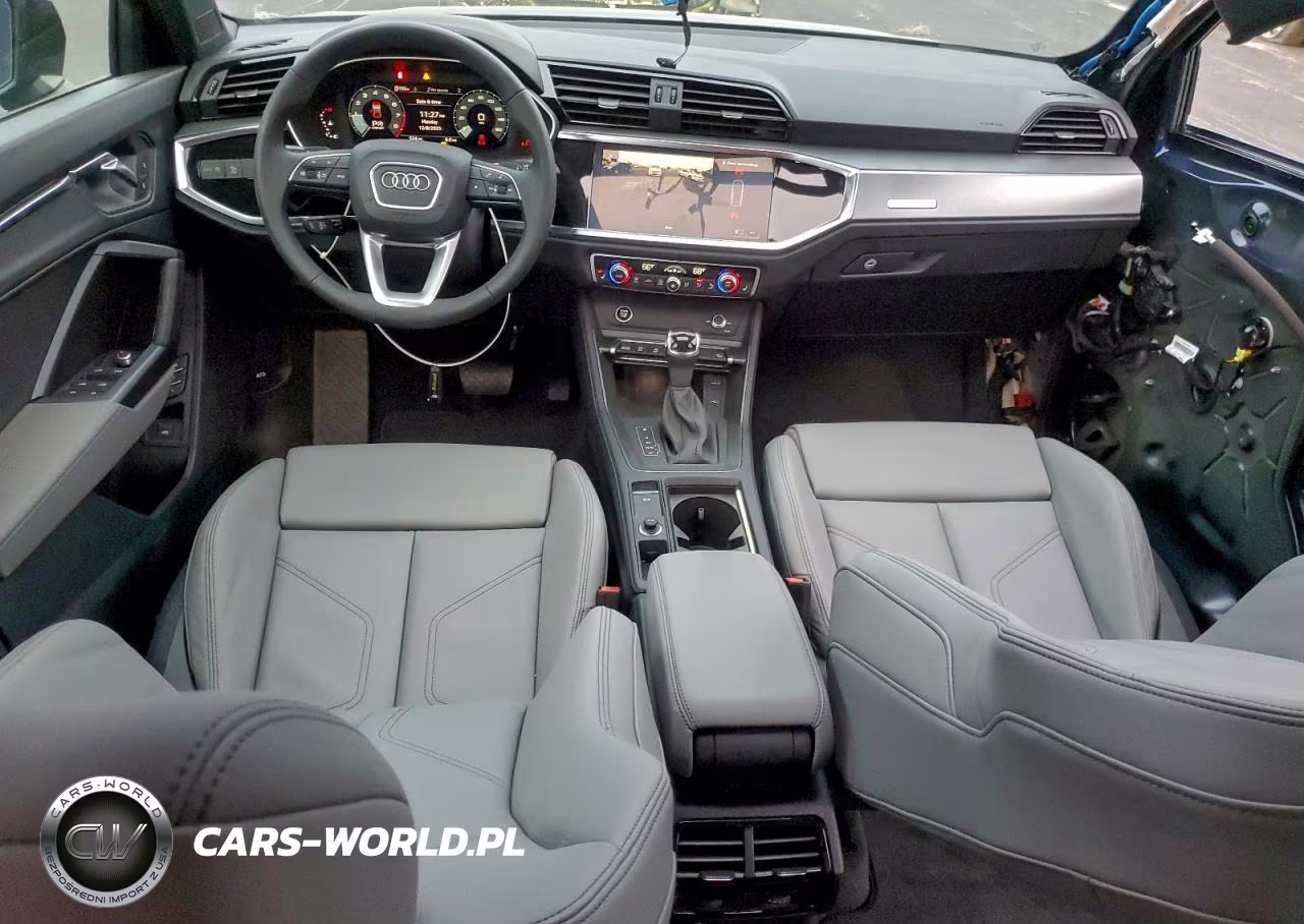 2025 Audi Q3 Premium S Line 45 VIN:WA1DECF35S1087858 - 8