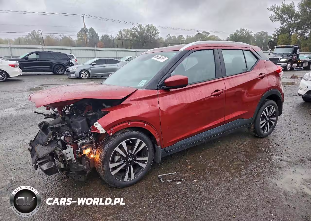 2020 Nissan Kicks Sv