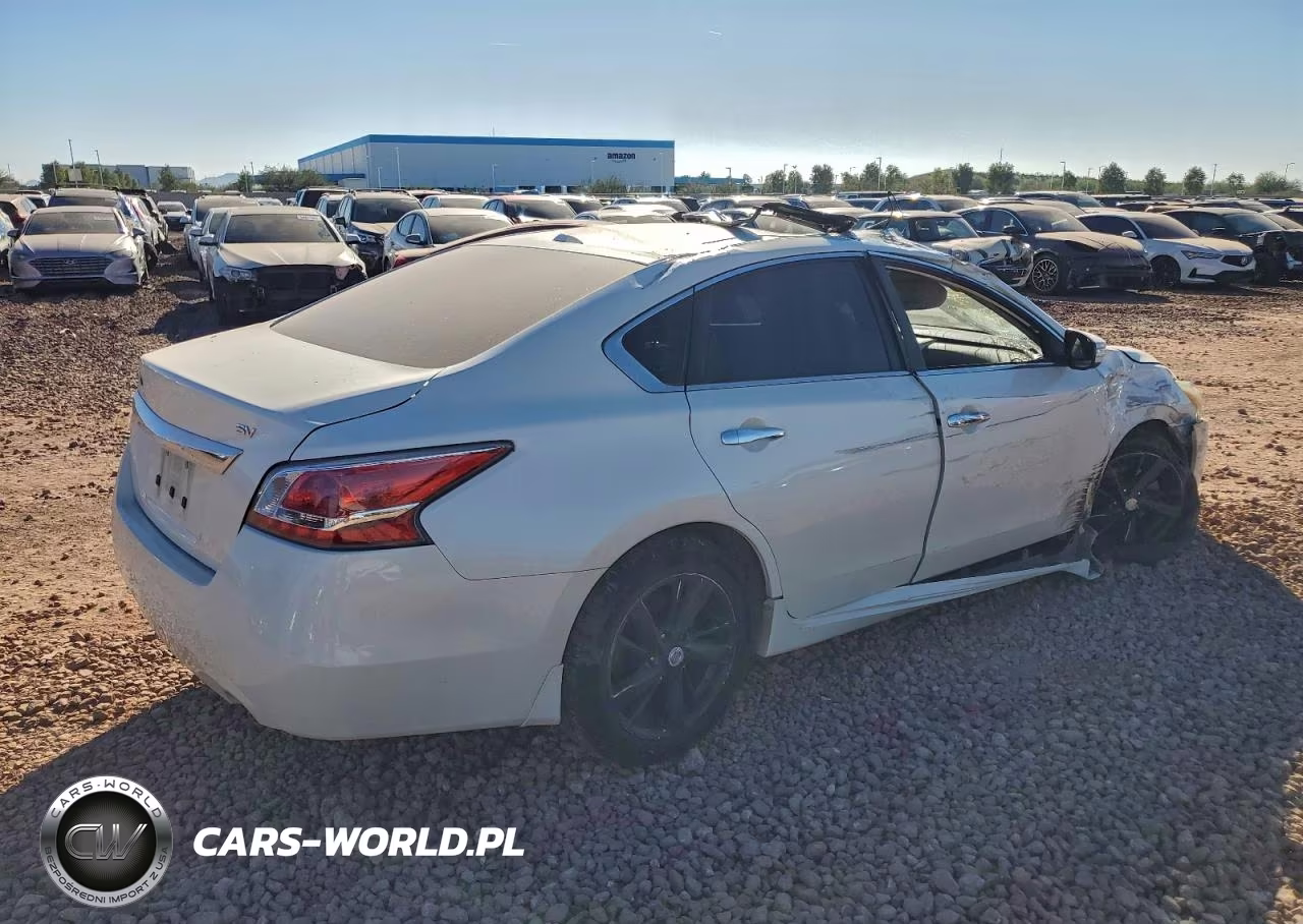 2015 Nissan Altima 2.5 VIN:1N4AL3AP2FC219371 - 3