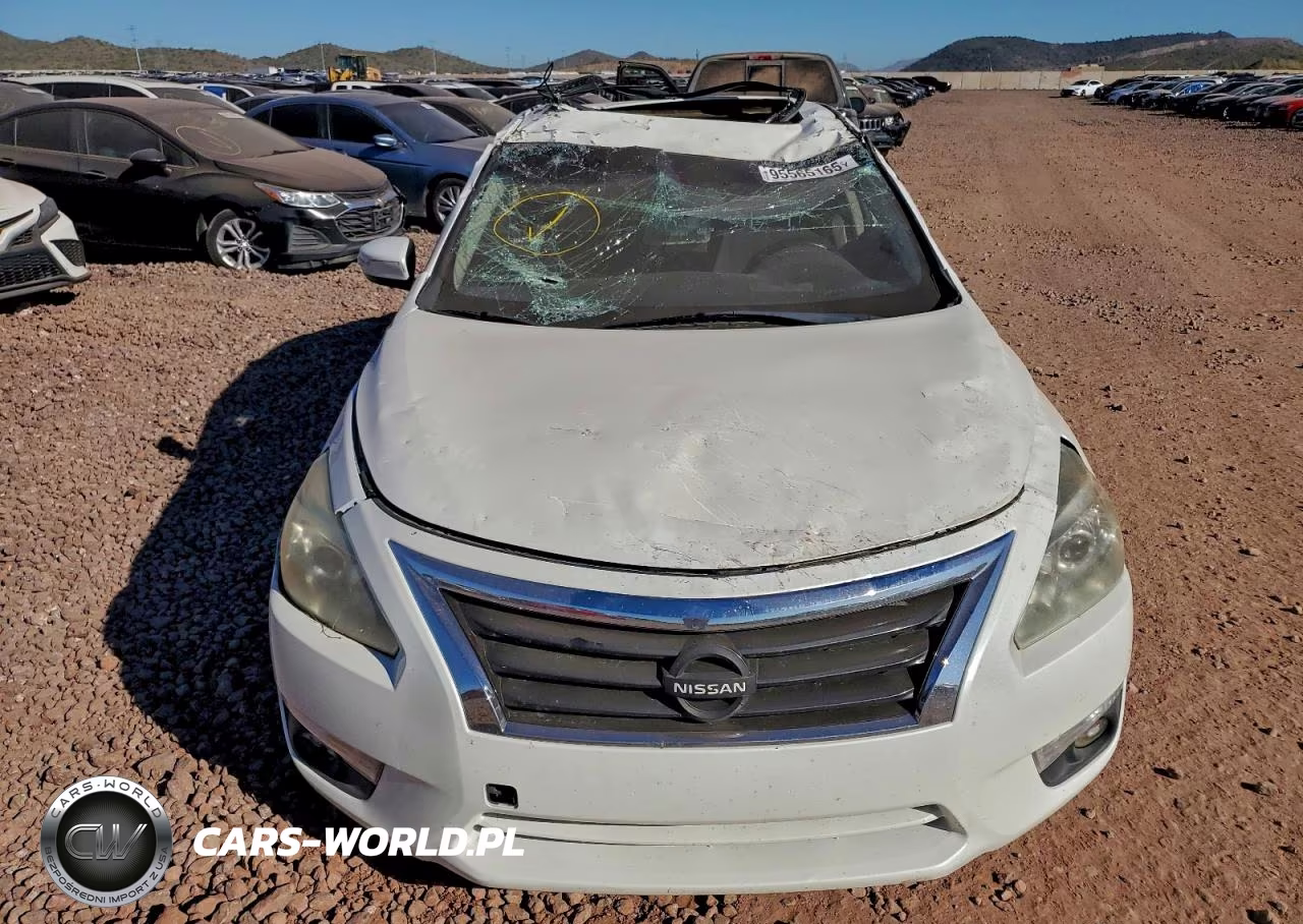 2015 Nissan Altima 2.5 VIN:1N4AL3AP2FC219371 - 5