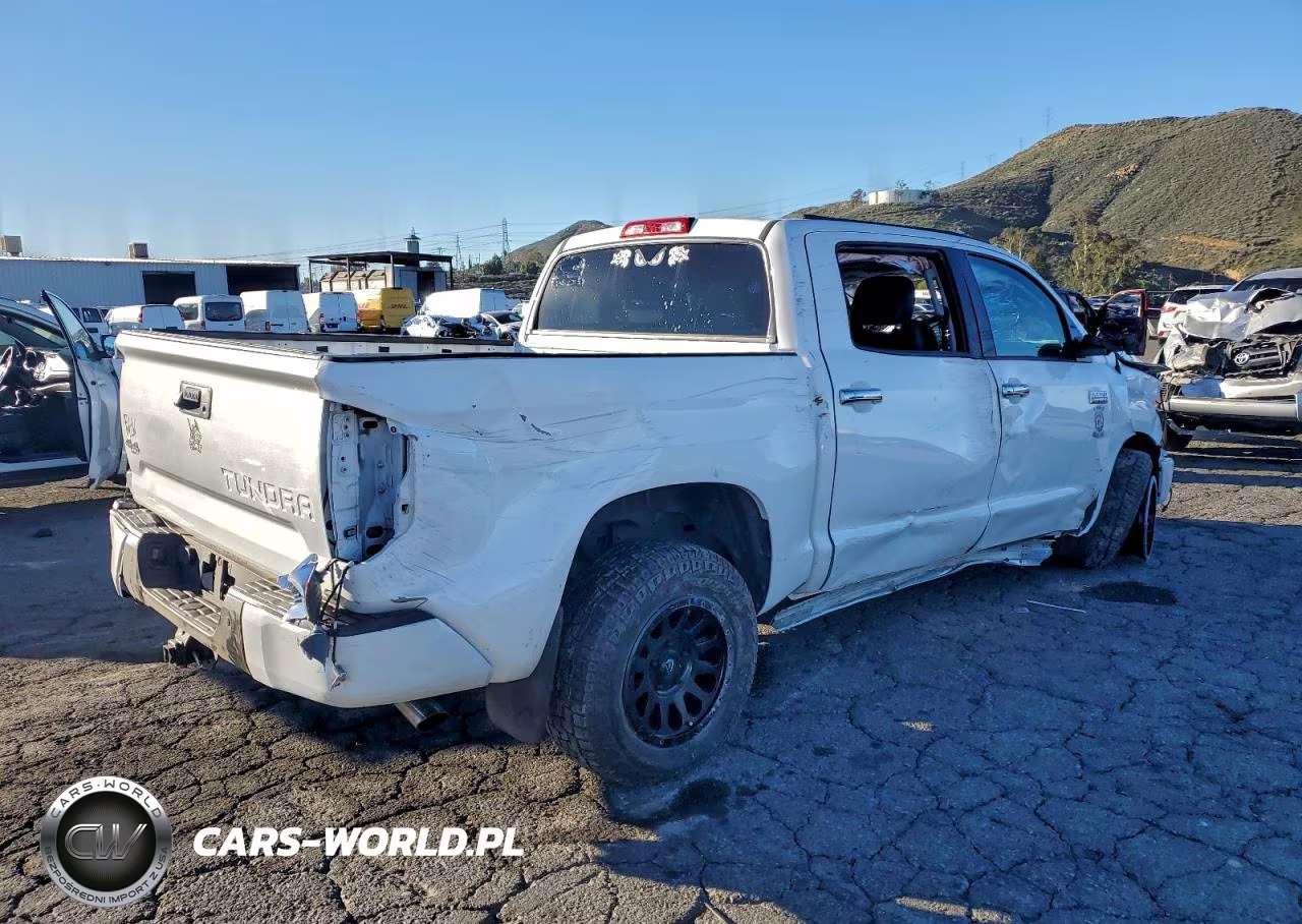 2018 Toyota Tundra Crewmax 1794 VIN:5TFAY5F19JX711621 - 3