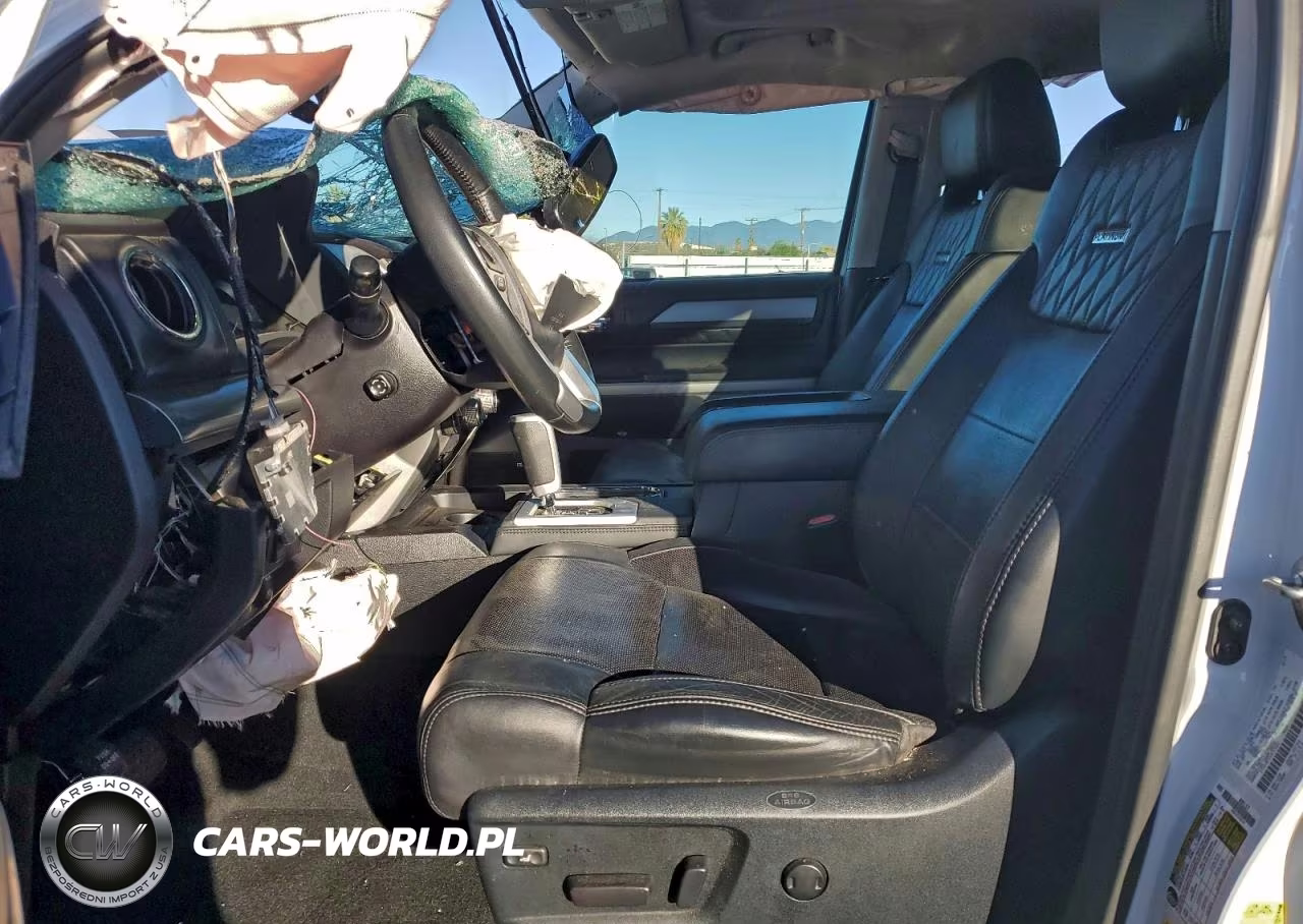 2018 Toyota Tundra Crewmax 1794 VIN:5TFAY5F19JX711621 - 7