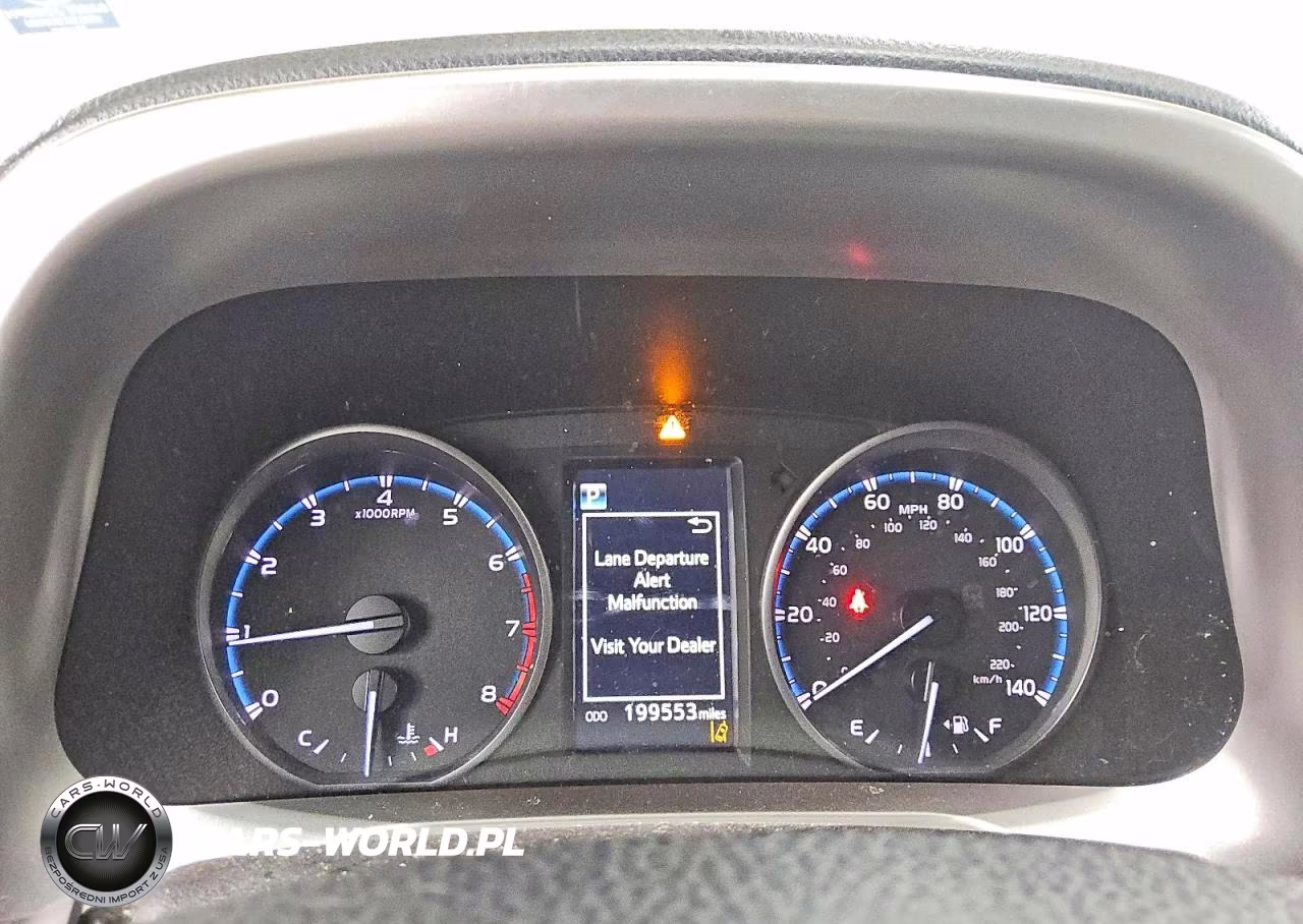 2018 Toyota Rav4 Le VIN:JTMBFREV1JJ741981 - 9