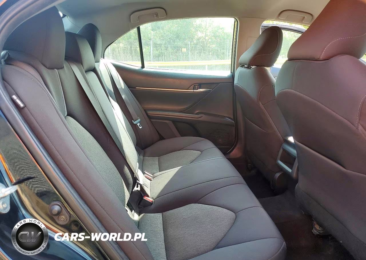 2022 Toyota Camry Le VIN:4T1R11AK3NU694799 - 10
