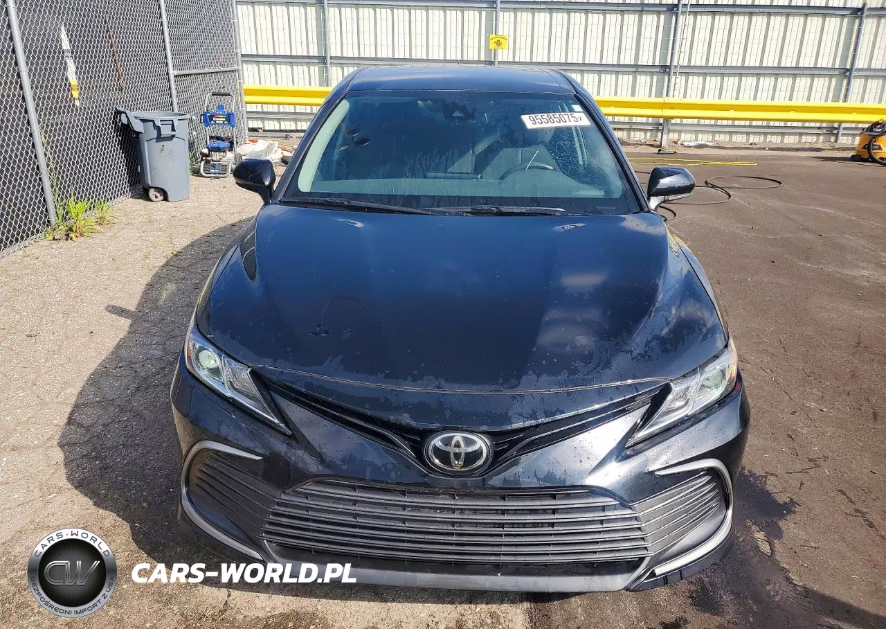 2022 Toyota Camry Le VIN:4T1R11AK3NU694799 - 5