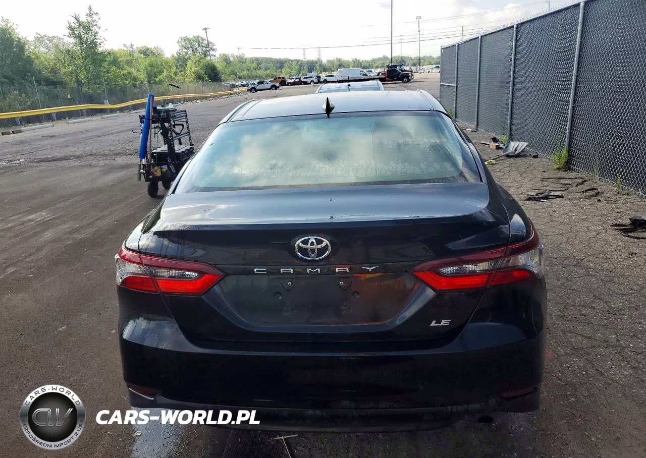 2022 Toyota Camry Le VIN:4T1R11AK3NU694799 - 6