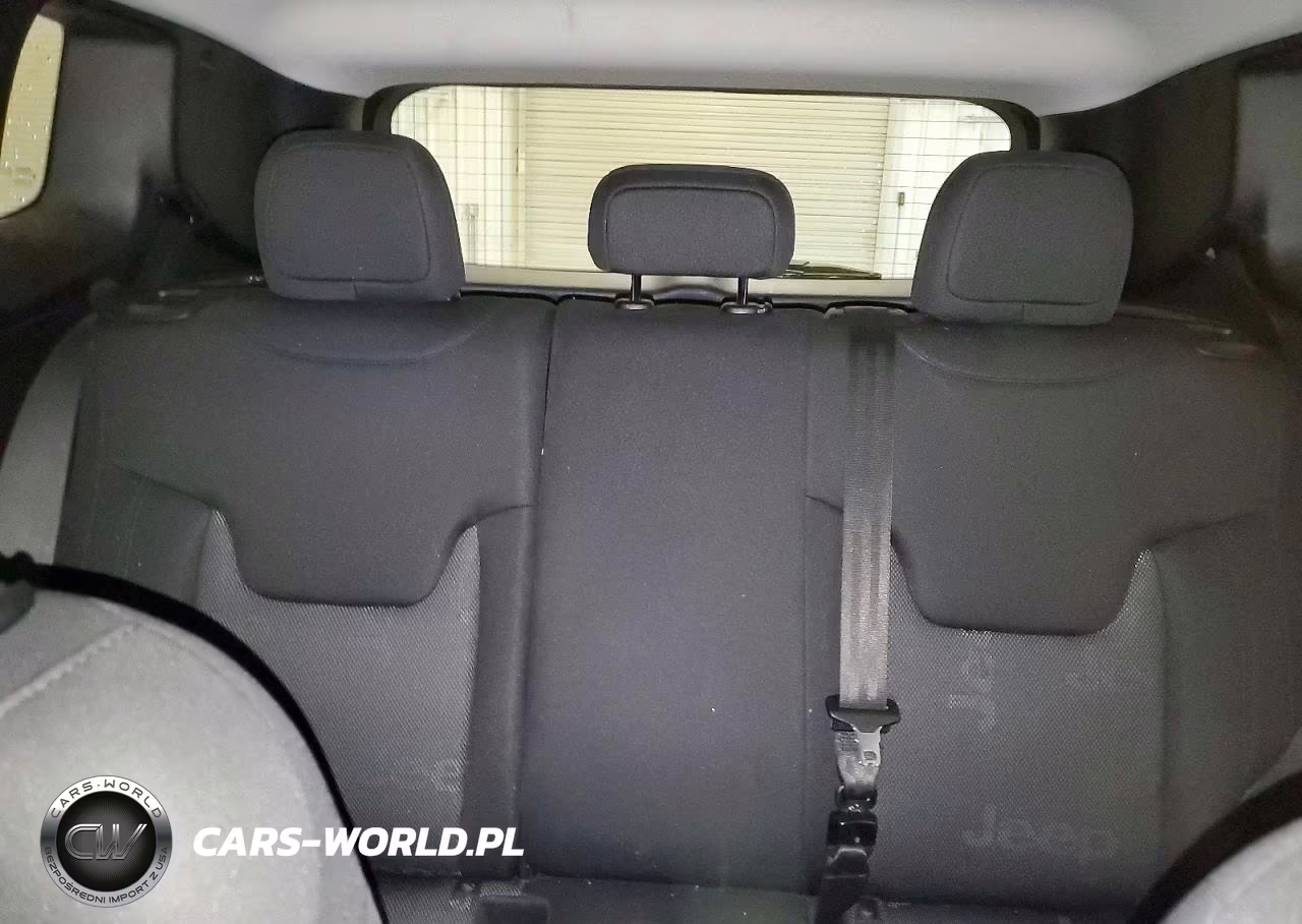 2017 Jeep Renegade Latitude VIN:ZACCJBBB0HPE85797 - 10
