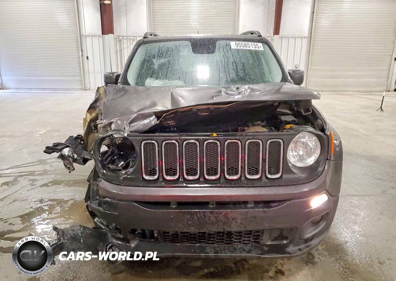 2017 Jeep Renegade Latitude VIN:ZACCJBBB0HPE85797 - 5