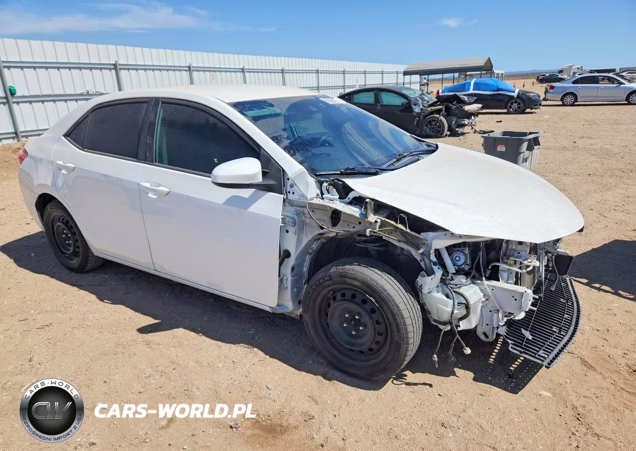 2019 Toyota Corolla Le VIN:2T1BURHE3KC235664 - 4