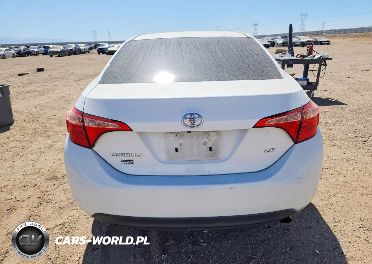 2019 Toyota Corolla Le VIN:2T1BURHE3KC235664 - 6