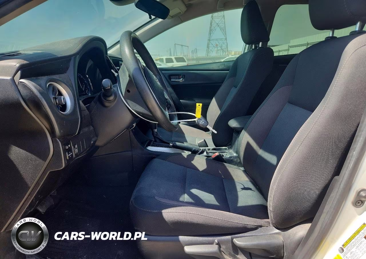 2019 Toyota Corolla Le VIN:2T1BURHE3KC235664 - 7