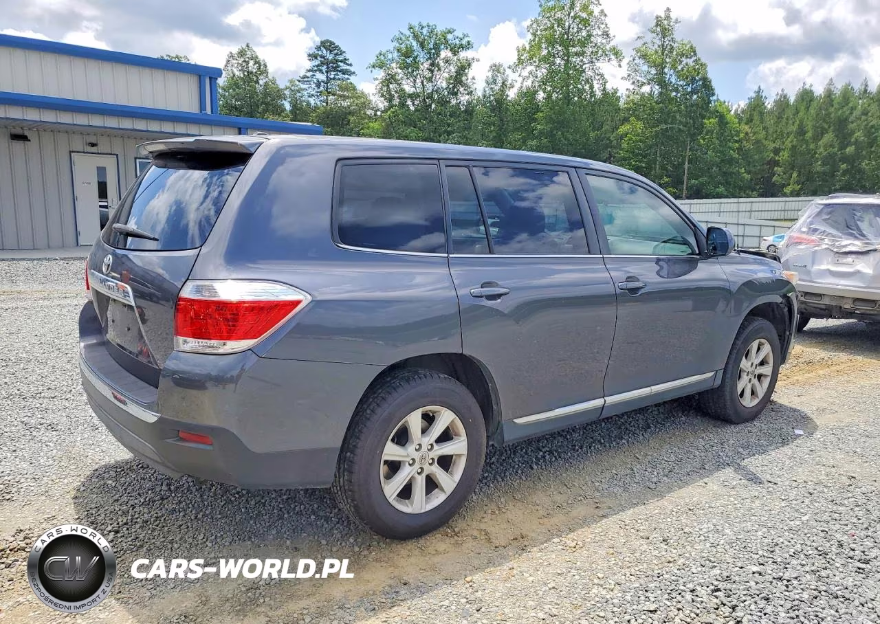 2012 Toyota Highlander Base VIN:5TDZK3EH9CS057767 - 3