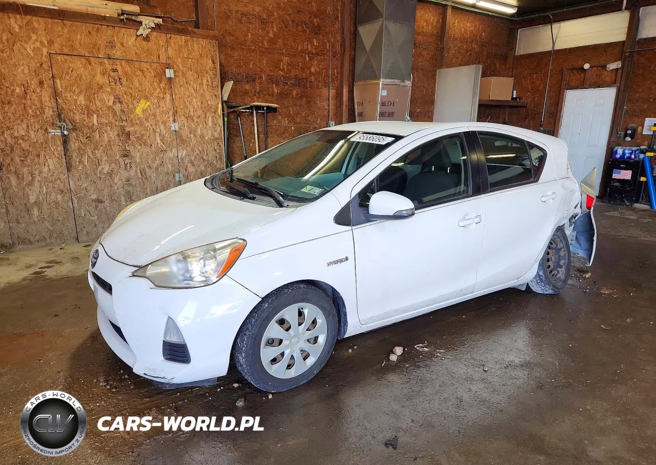2012 Toyota Prius C Two – zdjęcie 1 z 12