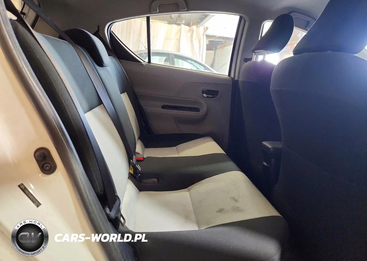 2012 Toyota Prius C Two VIN:JTDKDTB30C1519277 - 10