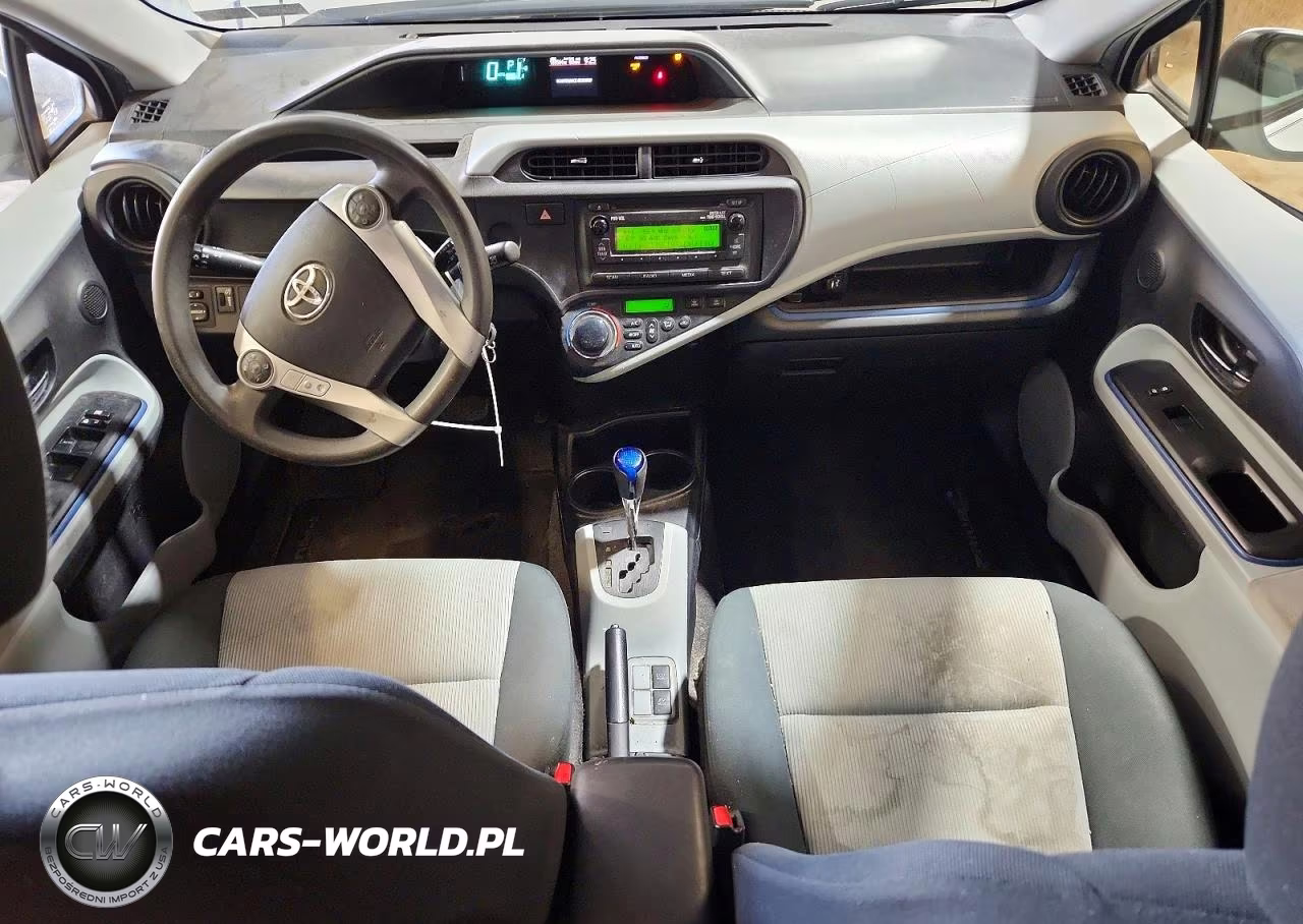 2012 Toyota Prius C Two VIN:JTDKDTB30C1519277 - 8