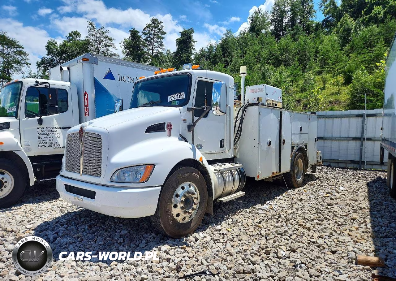 2016 Kenworth T370 Railroad Service Truck