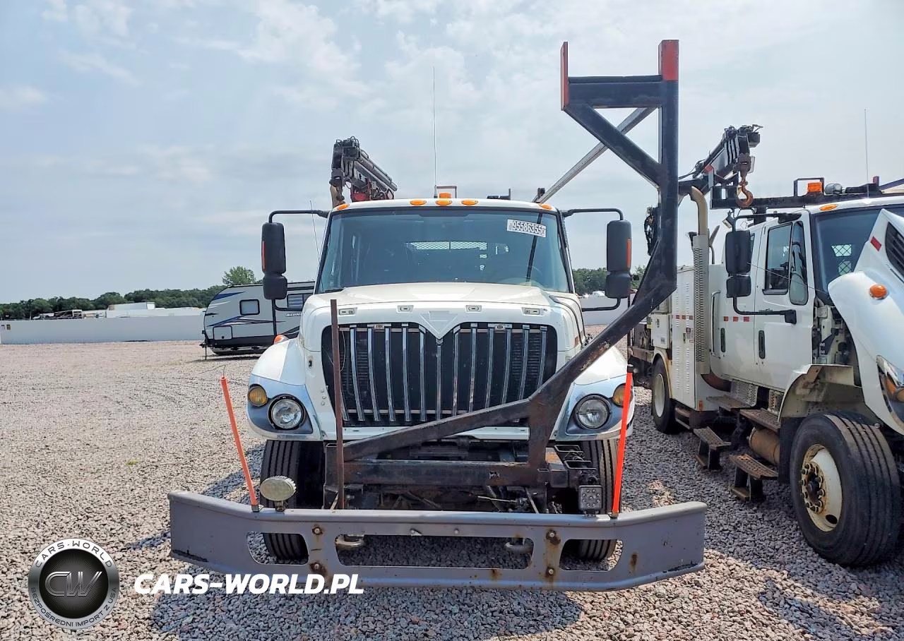 2010 Freightliner 108Sd Crane Truck VIN:1HTZZAAN8AJ280438 - 5