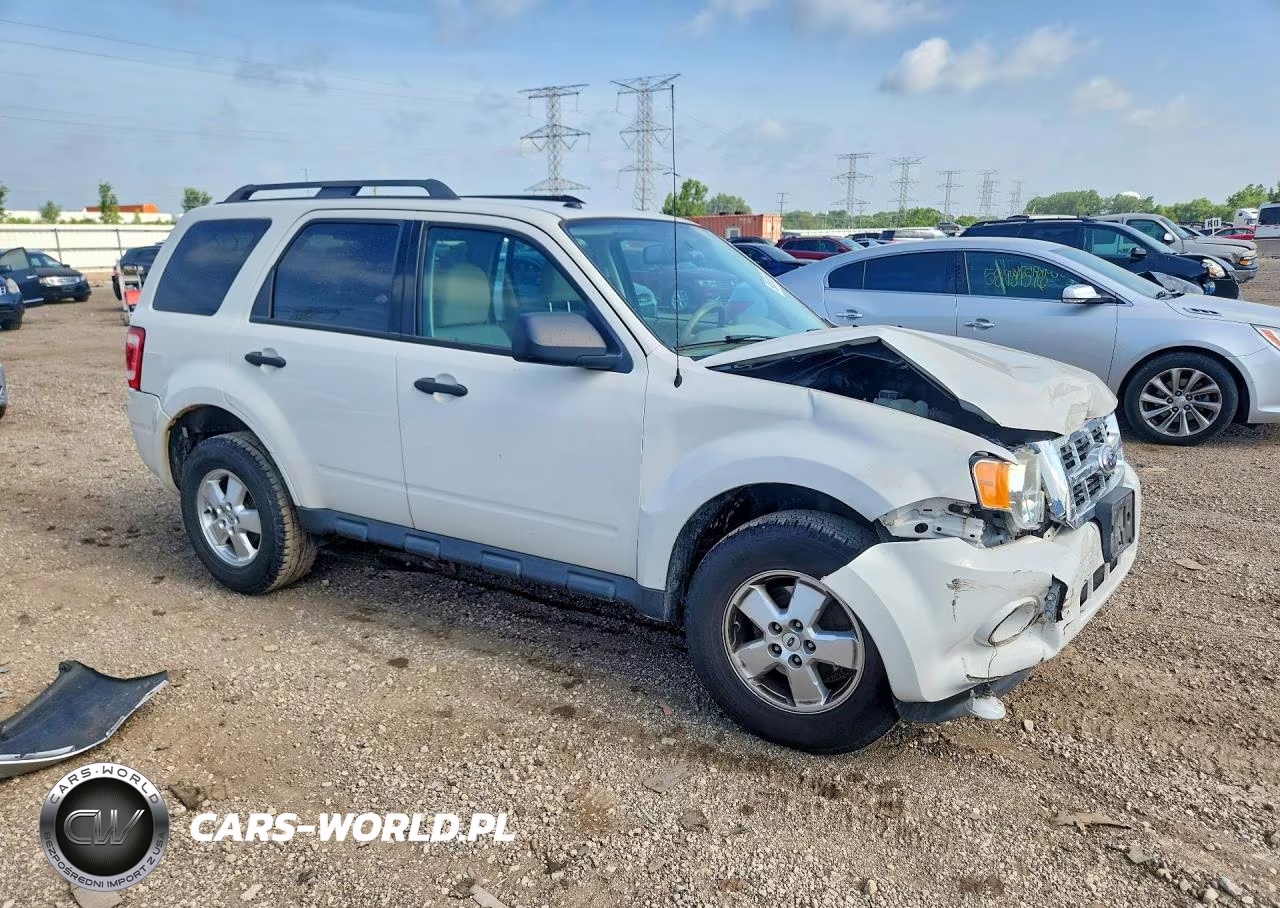 2012 Ford Escape Xlt VIN:1FMCU9D73CKC70969 - 4