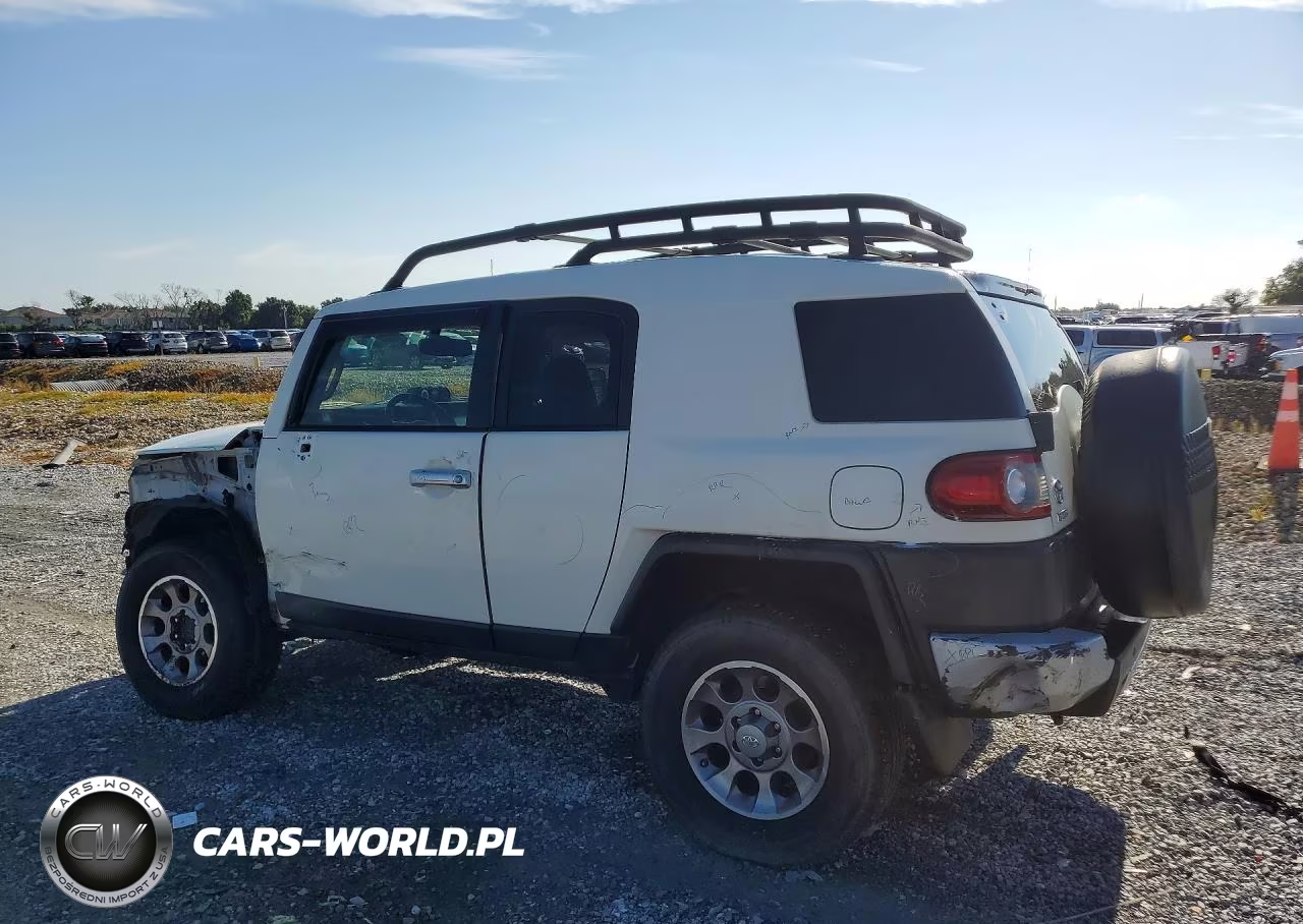 2013 Toyota Fj Cruiser Base VIN:JTEBU4BF8DK158520 - 2