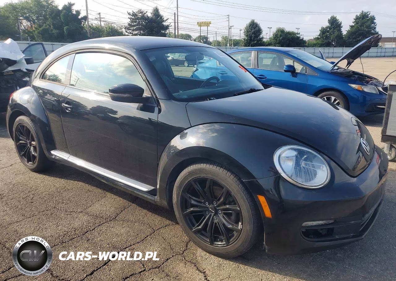 2012 Volkswagen Beetle VIN:3VWHP7AT8CM659247 - 4