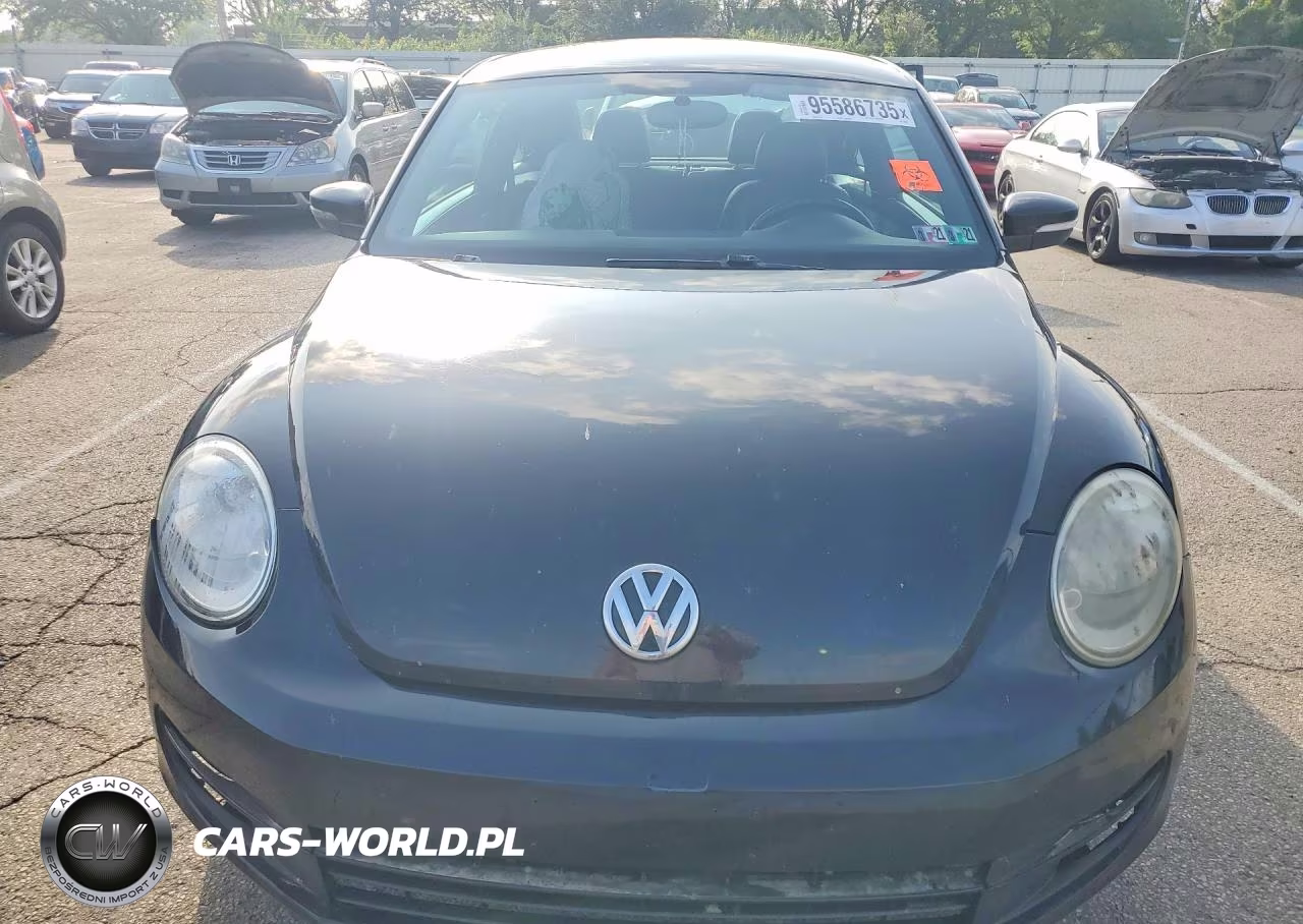 2012 Volkswagen Beetle VIN:3VWHP7AT8CM659247 - 5