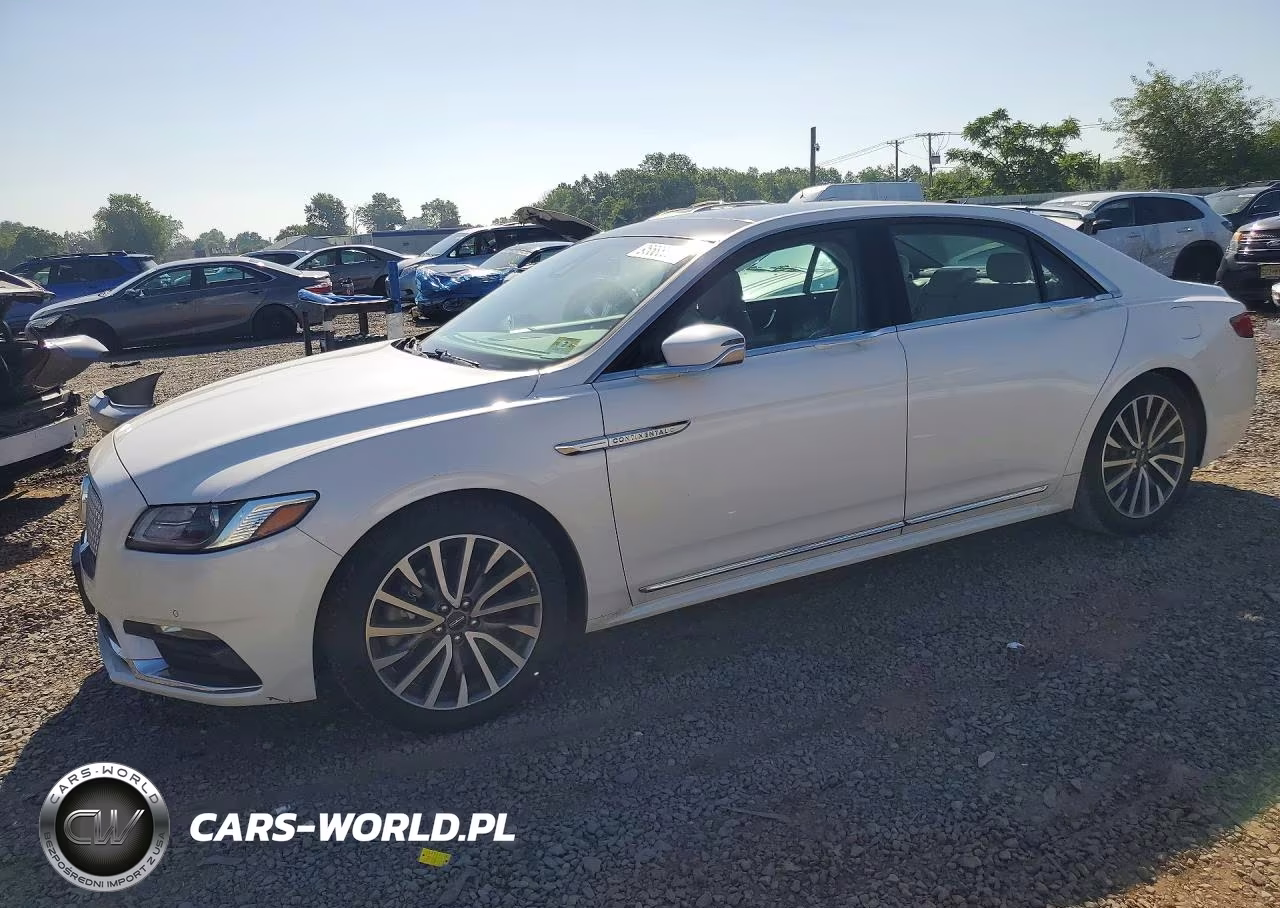 2019 Lincoln Continental Select