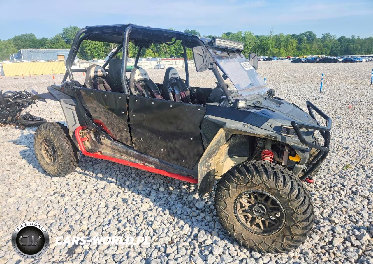 2017 Polaris Razor