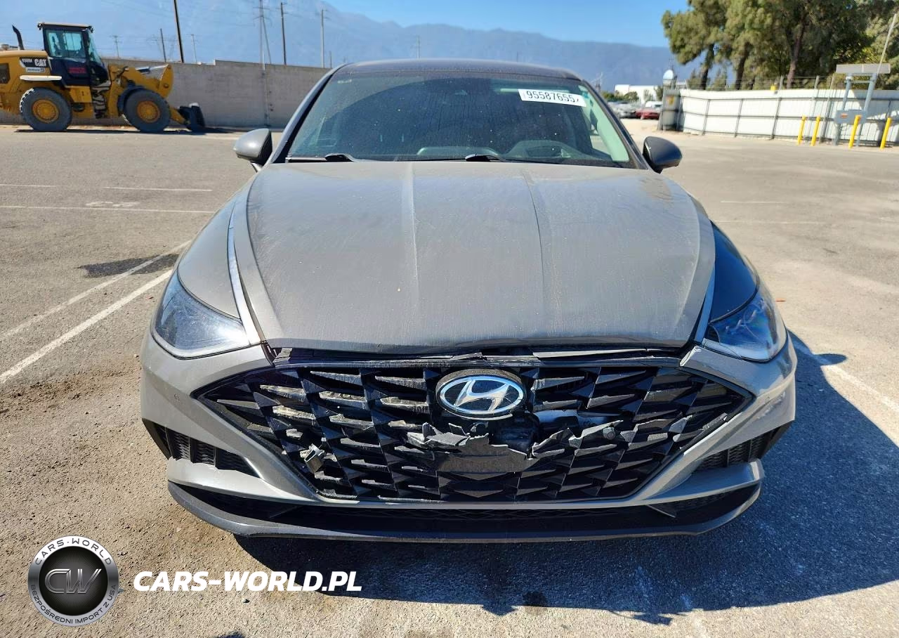 2022 Hyundai Sonata Limited VIN:KMHL34J24NA180429 - 5