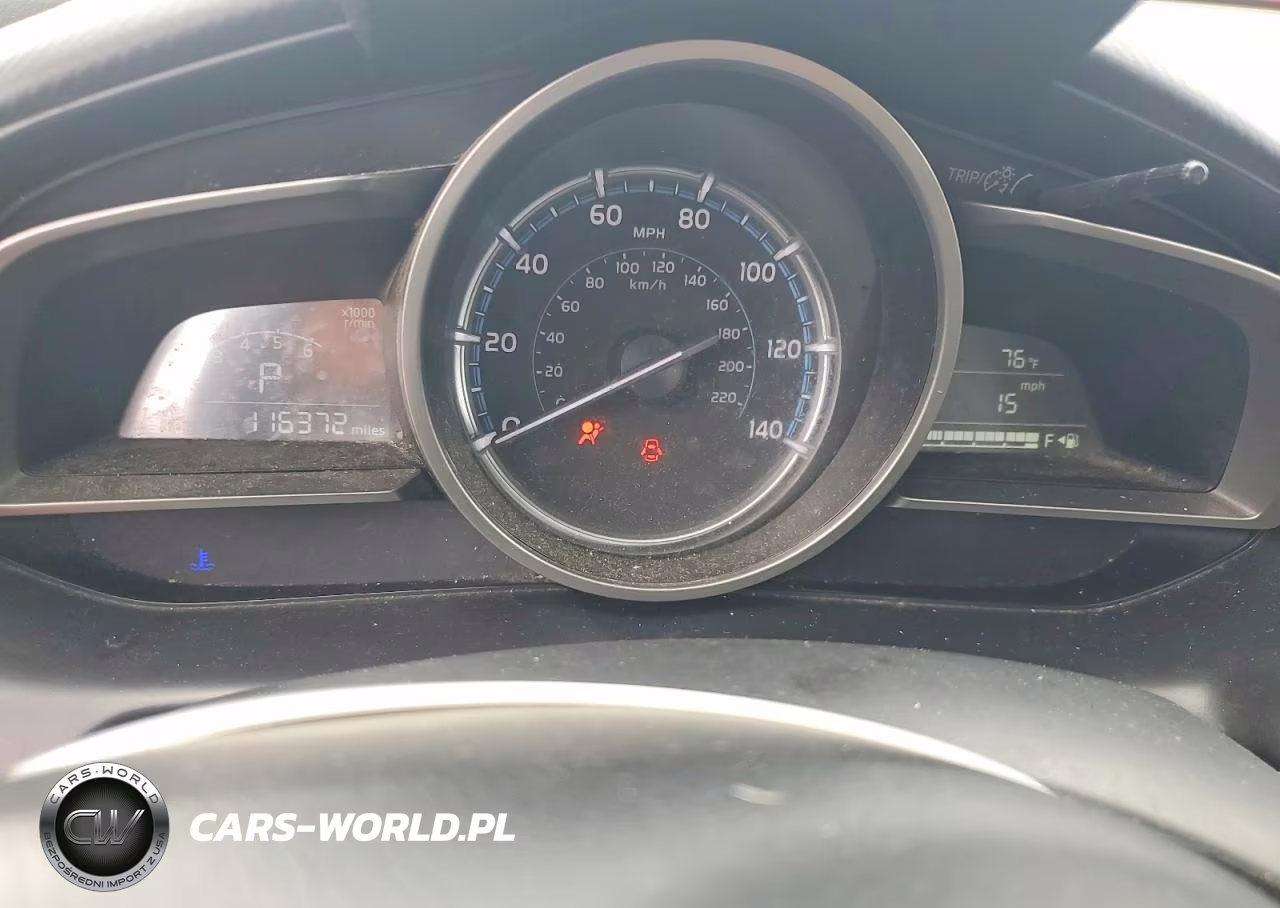 2020 Toyota Yaris Hatchback Le VIN:3MYDLBJVXLY706144 - 9