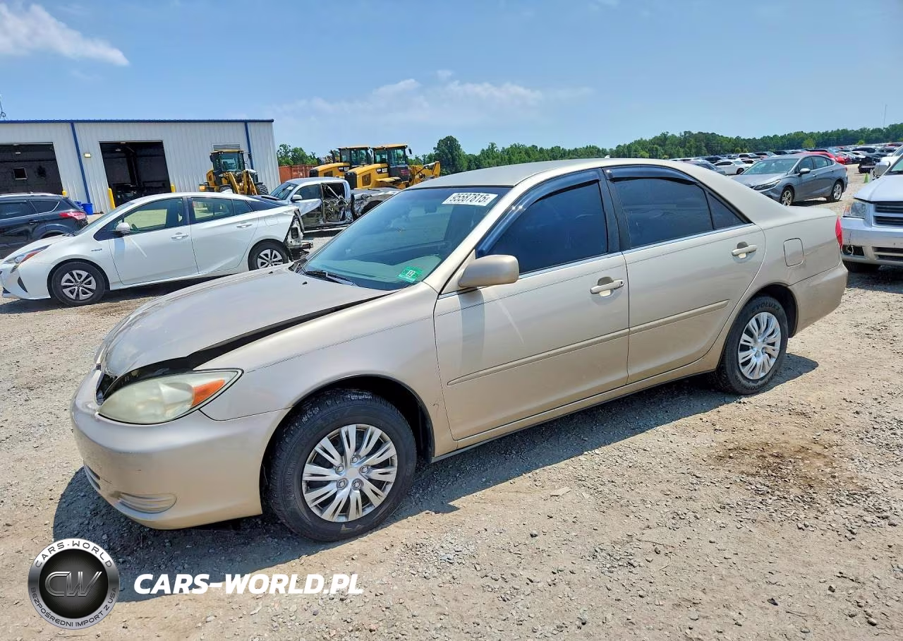 2004 Toyota Camry Le
