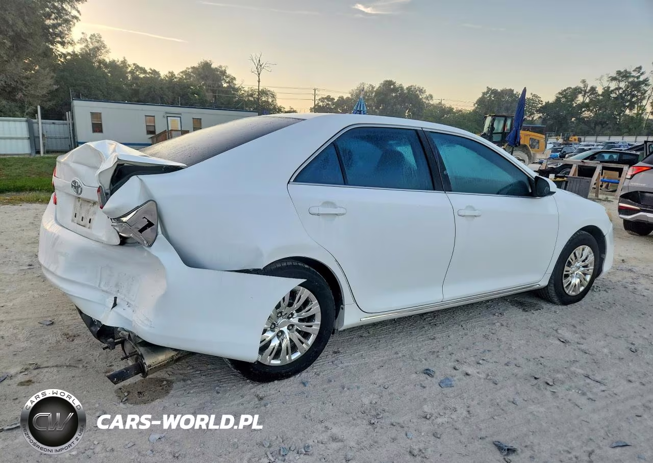 2012 Toyota Camry Le VIN:4T1BF1FK1CU544232 - 3
