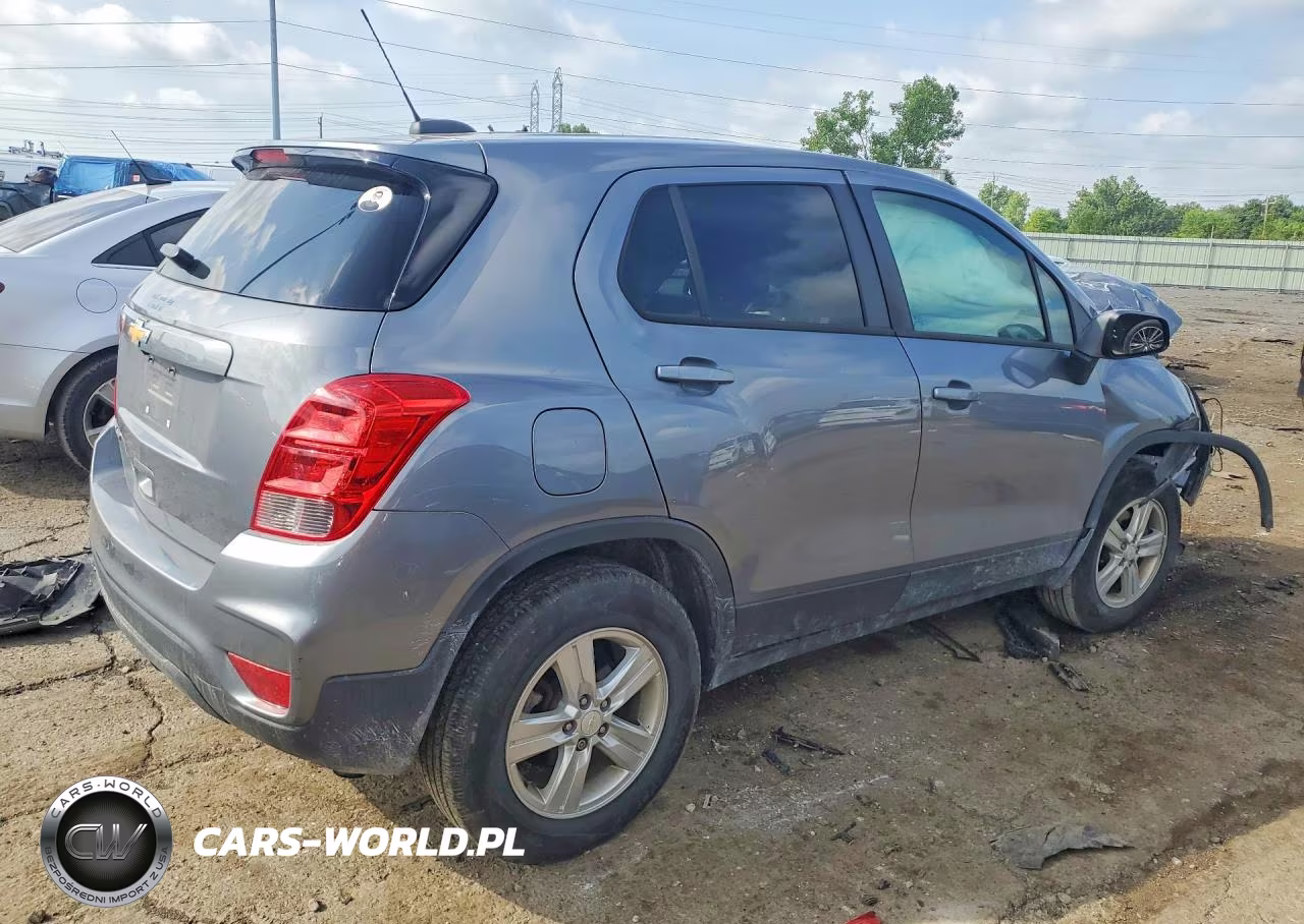 2020 Chevrolet Trax Ls VIN:3GNCJNSB5LL183142 - 3