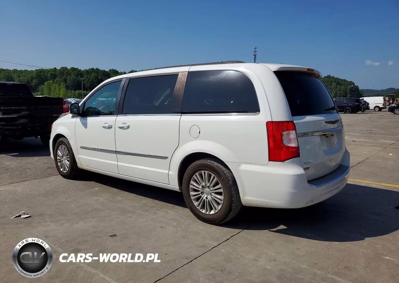 2015 Chrysler Town & Country Touring L VIN:2C4RC1CG3FR582316 - 2