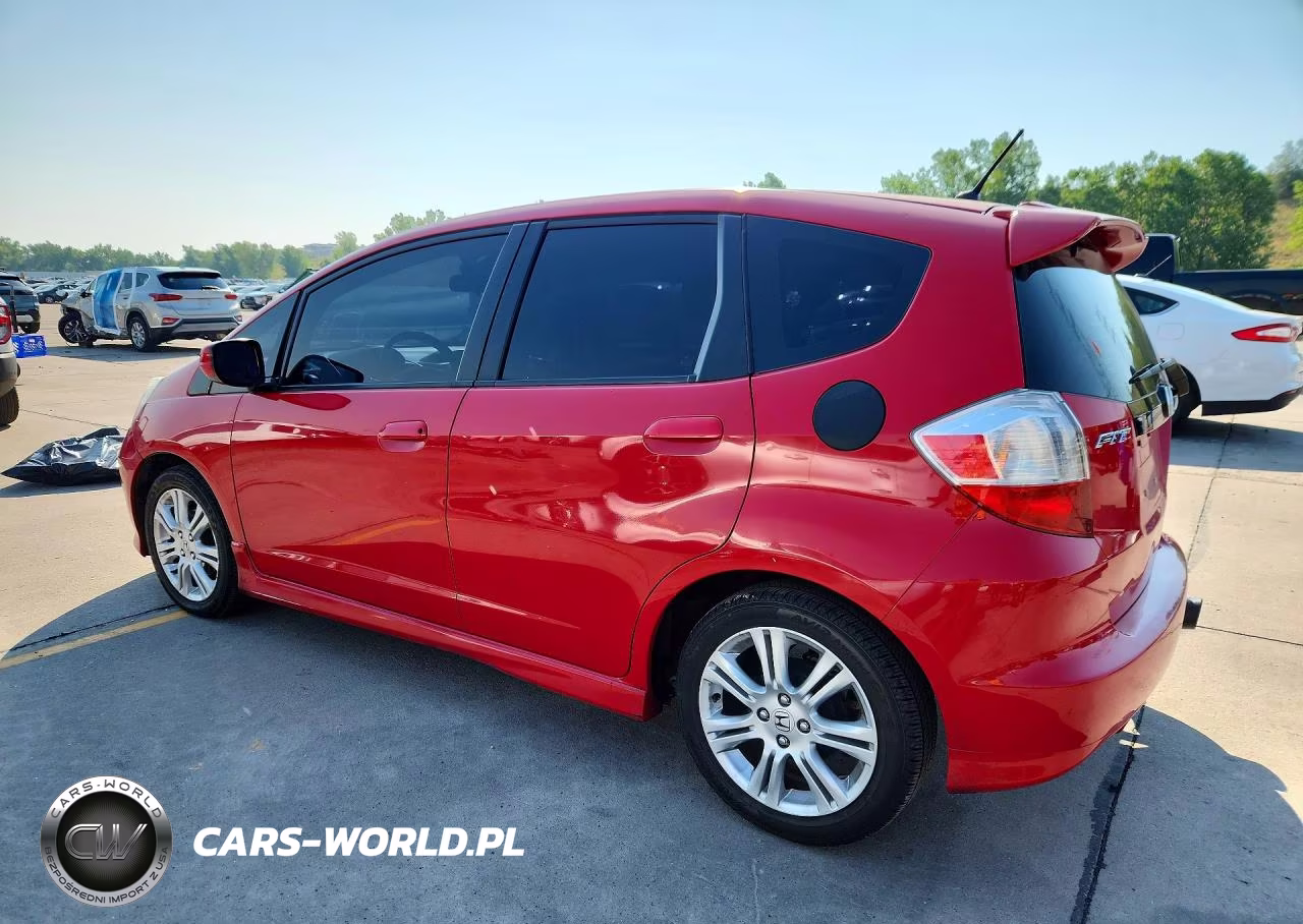 2010 Honda Fit Sport VIN:JHMGE8H49AC003628 - 2
