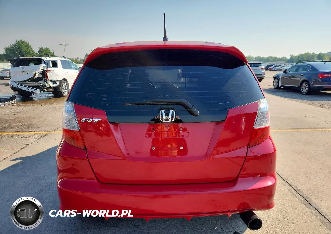 2010 Honda Fit Sport VIN:JHMGE8H49AC003628 - 6