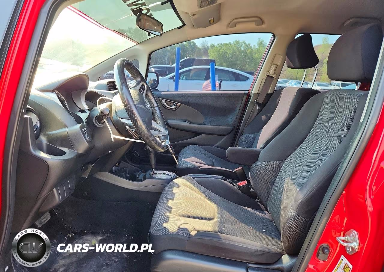 2010 Honda Fit Sport VIN:JHMGE8H49AC003628 - 7